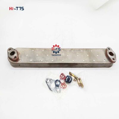 ভালো দাম মিৎসুবিশি ৬ডি১৭০ ইঞ্জিনের মেরামতের যন্ত্রাংশগুলির জন্য মেশিনারি ইঞ্জিন অয়েল কুলার ৬২৪০-৬১-২১১১, গুয়াংডং-এ তৈরি অনলাইন