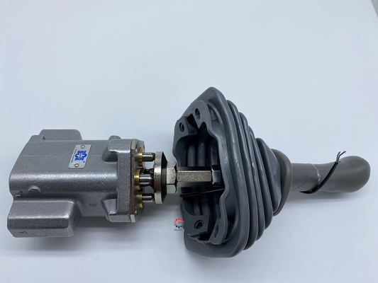 ভালো দাম খননকারী ফুট Wook Assy ZAX200 ফুট ভালভ প্যাডেল পাইলট ভালভ অনলাইন